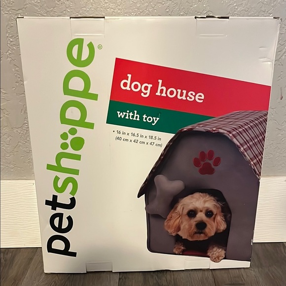 Dog House with Toy - Red and Gray - Picture 1 of 1